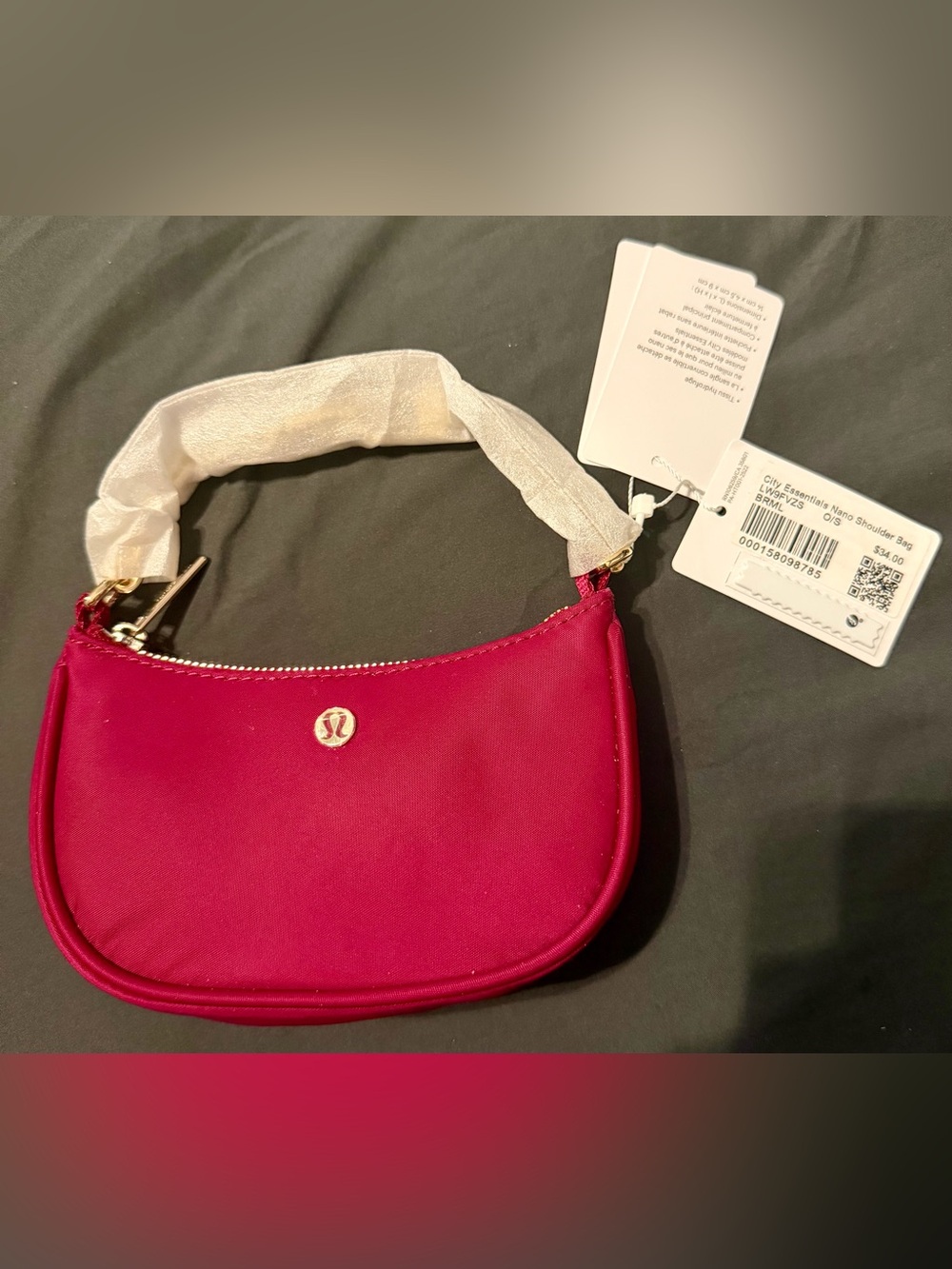 💗 NWT Lululemon City Essentials Nano Shoulder Bag — BRML Bramble 💗